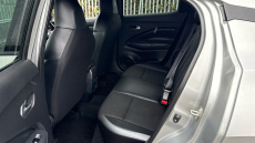 Nissan Juke 1.0 DiG-T 114 N-Connecta 5dr DCT Petrol Hatchback